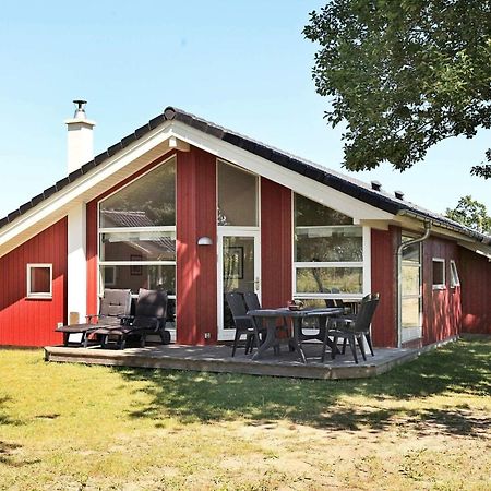 Four-Bedroom Holiday Home In Grossenbrode 1 外观 照片