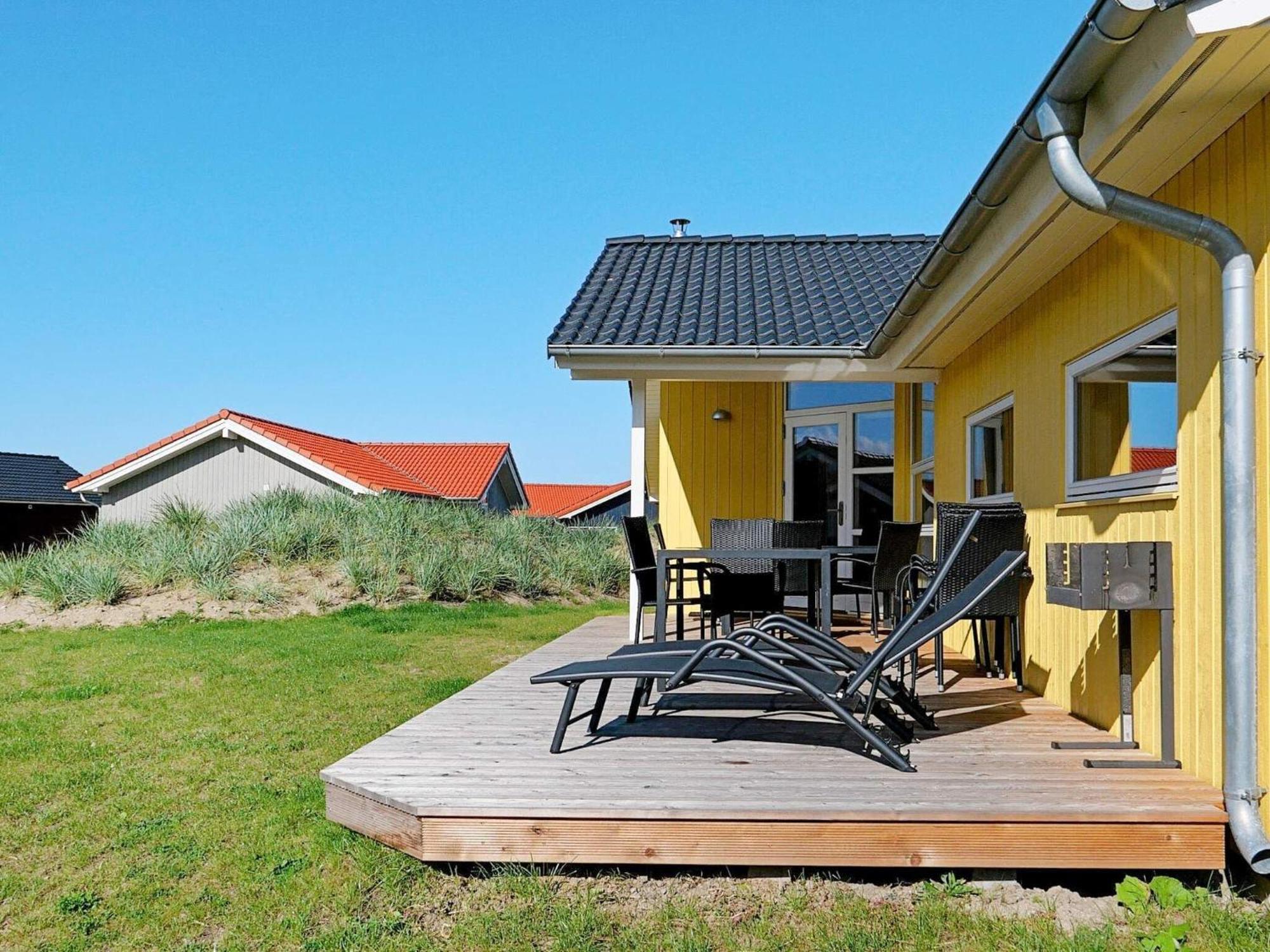 Four-Bedroom Holiday Home In Grossenbrode 1 外观 照片