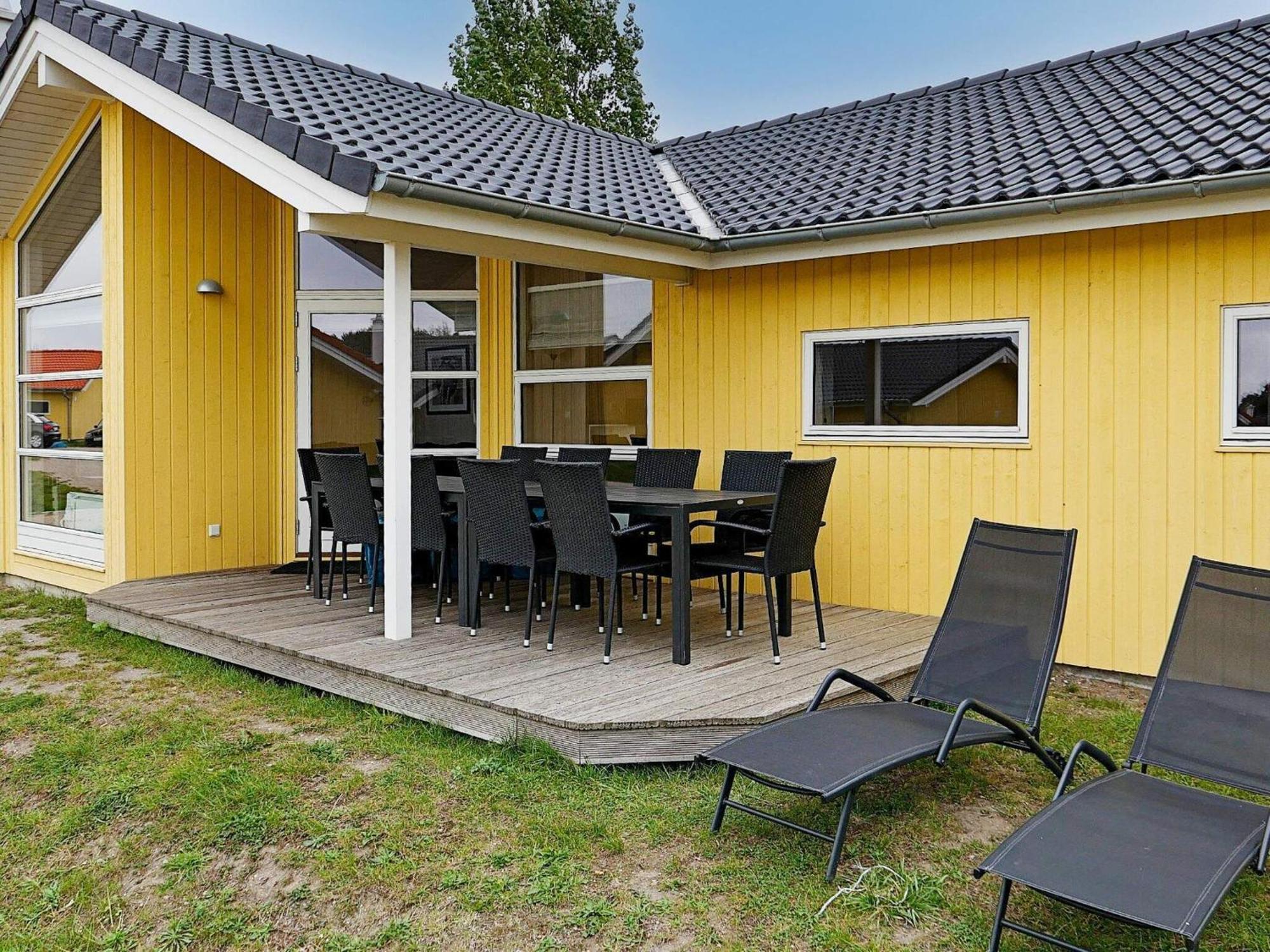 Four-Bedroom Holiday Home In Grossenbrode 1 外观 照片