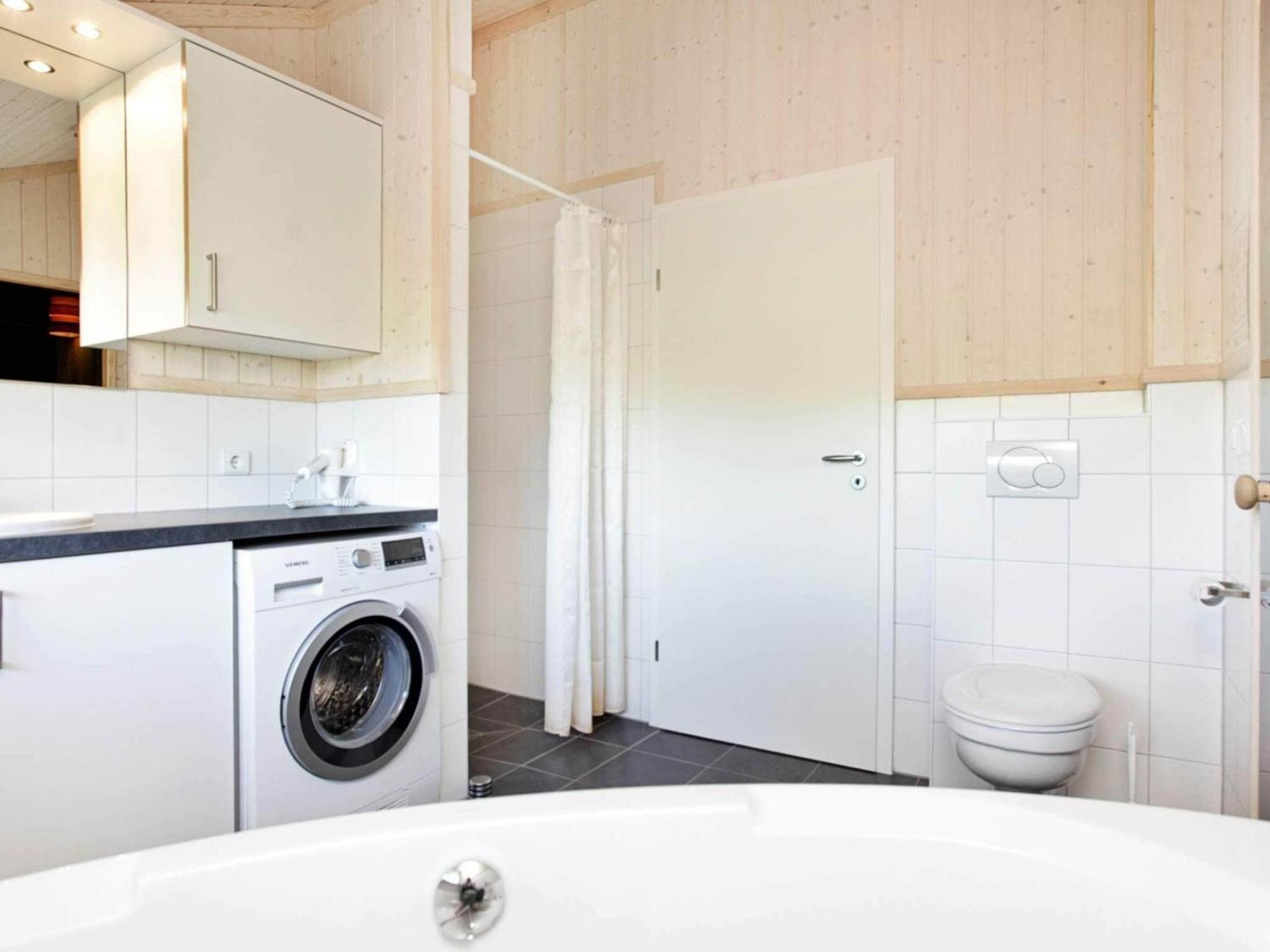 Four-Bedroom Holiday Home In Grossenbrode 1 外观 照片