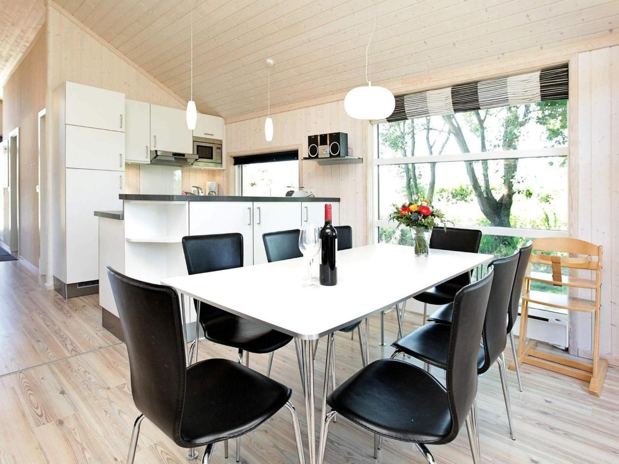 Four-Bedroom Holiday Home In Grossenbrode 1 外观 照片